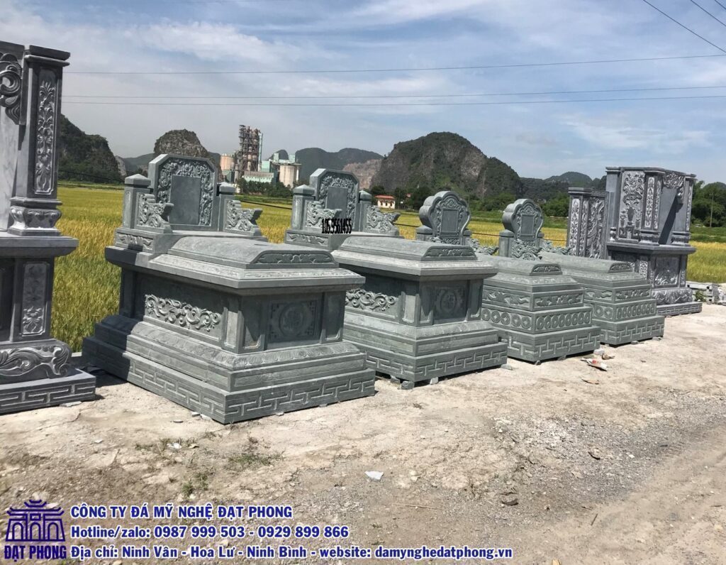 Mẫu mộ đá Tam Sơn