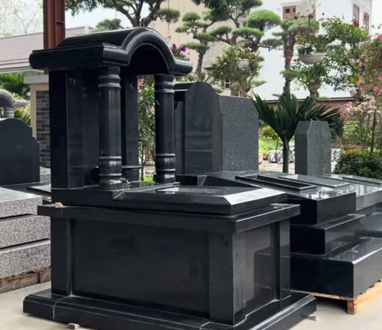mộ đá granite màu đen